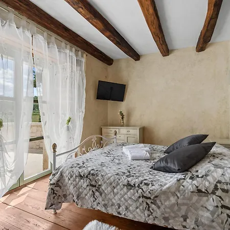 Zvonar Villa